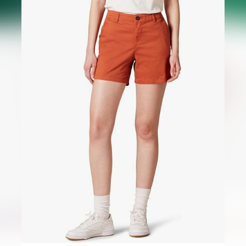 Women's Mid-Rise Slim 5 Inch Inseam Khaki Short Brick Red